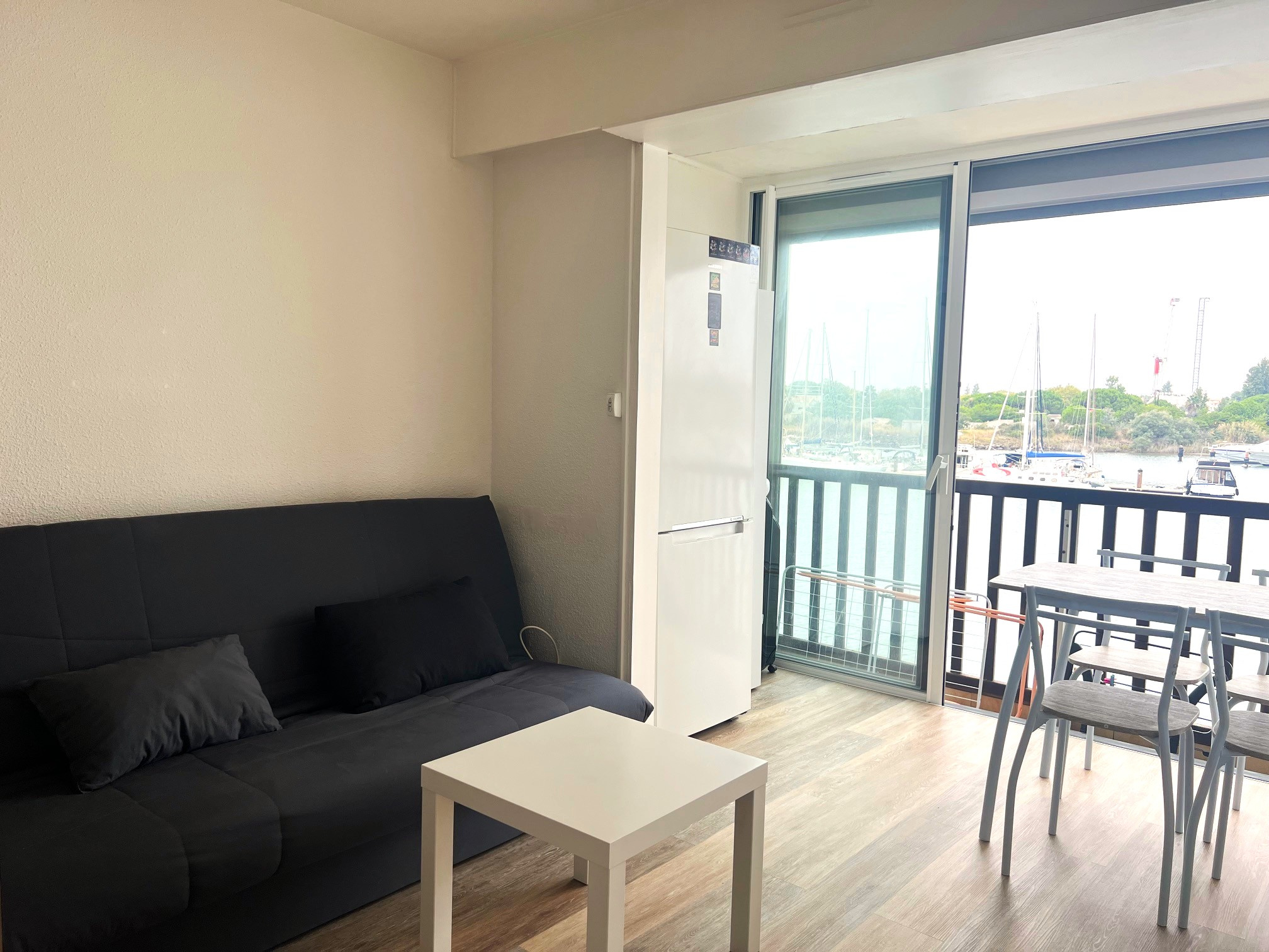 biens///https://cimvacances.staticlbi.com/wa/images/biens/1/c502afa213a16d23030307084dd8d29b/photo_93728ce03830657540c0949981bc0aa6.jpg